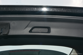 2017上汽大通D90 2.0T自动两驱水星