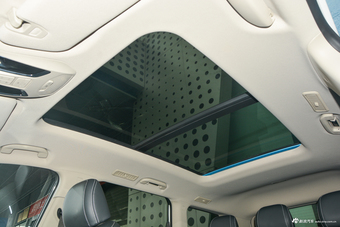 2017上汽大通D90 2.0T自动四驱北极星