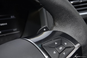 2017款探险者 2.3T自动精英版（白）