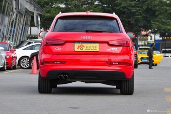 2016款奥迪Q3 2.0T自动35TFSI风尚型