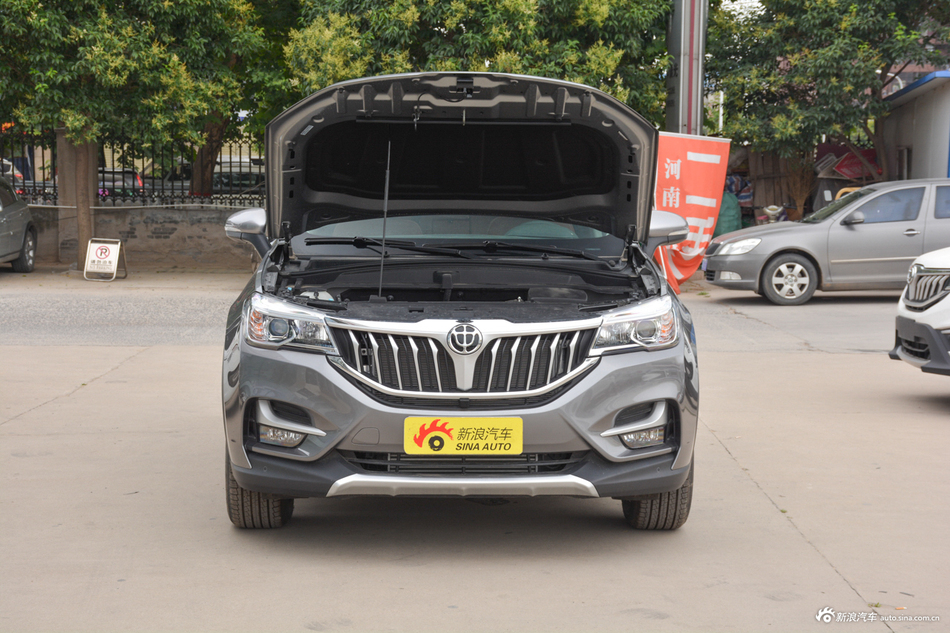 2018款中华V6 1.5T自动尊贵型