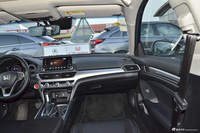 2018款雅阁1.5T自动尊贵版260TURBO