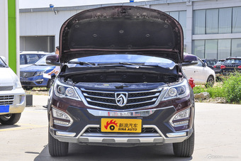 2016款宝骏560 1.8L  iAMT豪华型图片