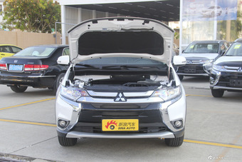 2018款欧蓝德2.0L自动两驱嘉乐版7座