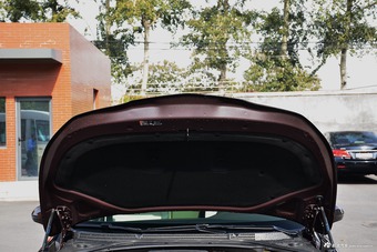 2016款别克君越混动30H 1.8L自动精英型