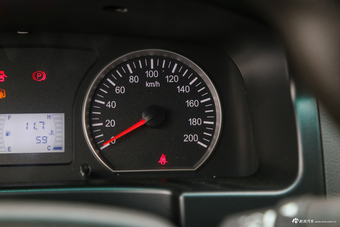 2017款菱智M3L改款1.6L手动7座标准型