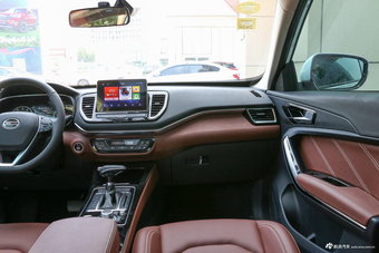 2018款森雅R9 1.2T自动豪华智尚型