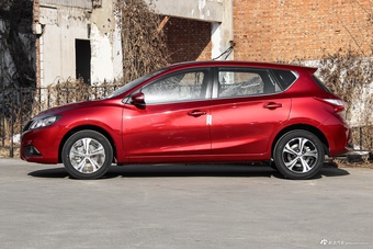 2016款新骐达 1.6L自动智行版