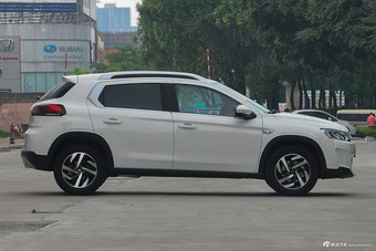 2017款雪铁龙C3-XR 230THP自动先锋型