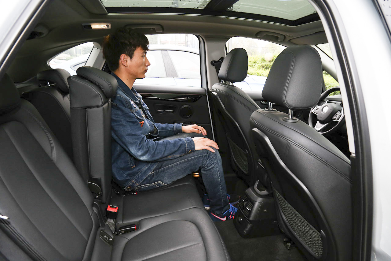 2015款宝马2系Gran Tourer 218i 1.5T自动运动设计套装