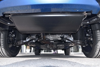 2018款沃尔沃XC60新能源2.0T自动T8 E驱混动智尊豪华版