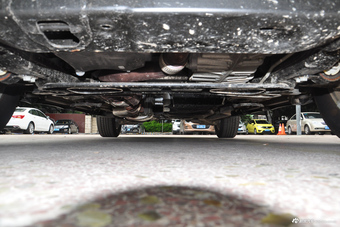 2014款昂科雷3.6L自动精英舒适型两驱