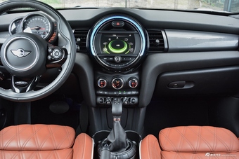 2017款MINI 1.5T自动COOPER CABRIO自由派