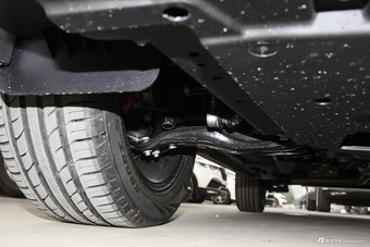 2017款众泰T300 1.5T自动尊贵型 