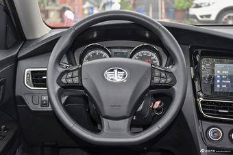 2016款骏派A70 1.6L自动技术型