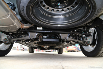 2017款宝骏560 1.5T 手动舒适型7座 