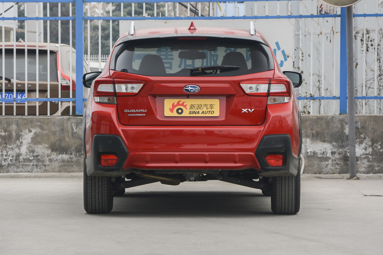 2018款斯巴鲁XV 2.0L自动全驱豪华版 