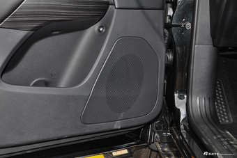 2017款自由光2.4L自动优越版