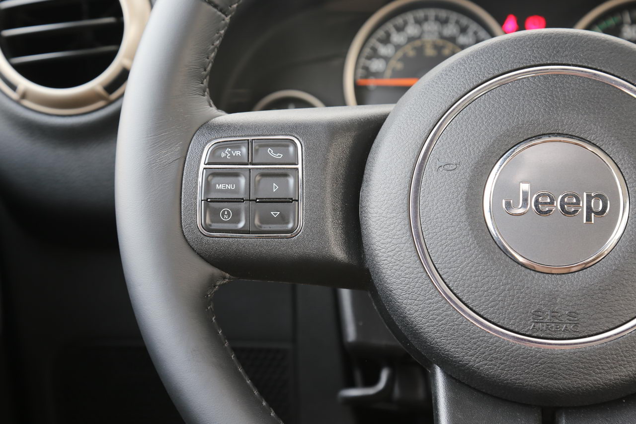 2016款牧马人3.0L自动75周年致敬版