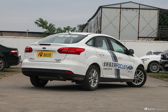 2018款福克斯三厢1.5T自动精英型EcoBoost 180