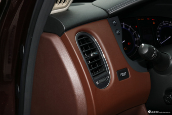 2015款英菲尼迪QX50 2.5L 自动豪华版