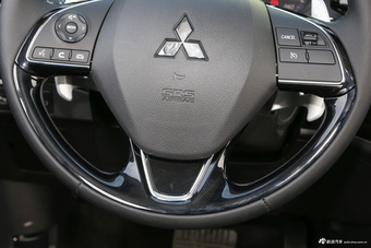 2016款欧蓝德2.4L自动四驱尊贵版7座