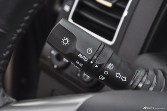 	2017款雪佛兰科帕奇2.4L自动旗舰版 七座