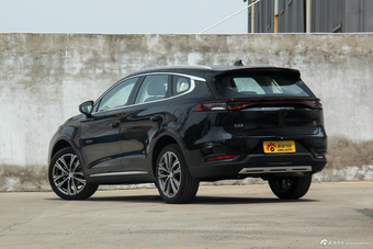 2018款比亚迪唐2.0T自动智联尊荣型7座