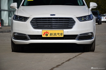 2017款福特金牛座 2.0T自动EcoBoost 245 旗舰型