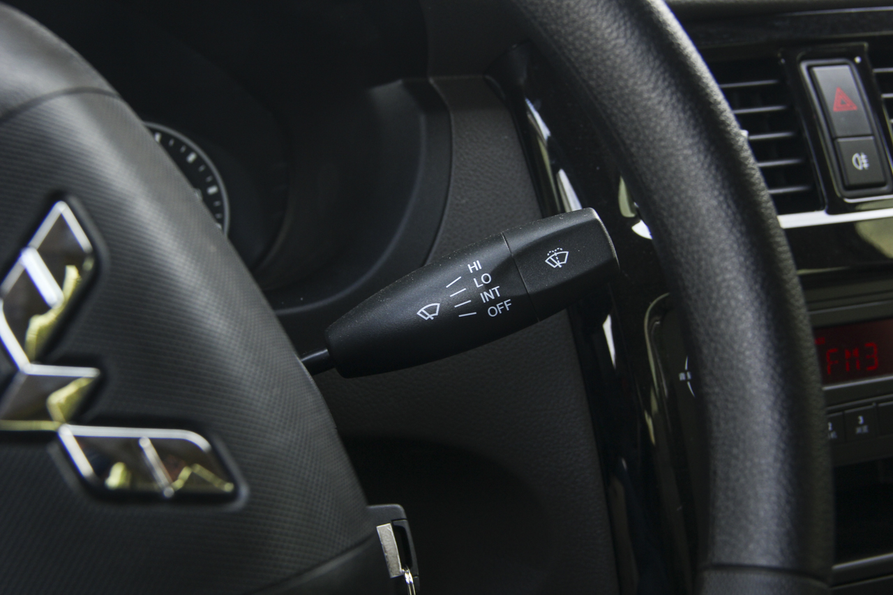 2016款五菱荣光V 1.5L手动标准型