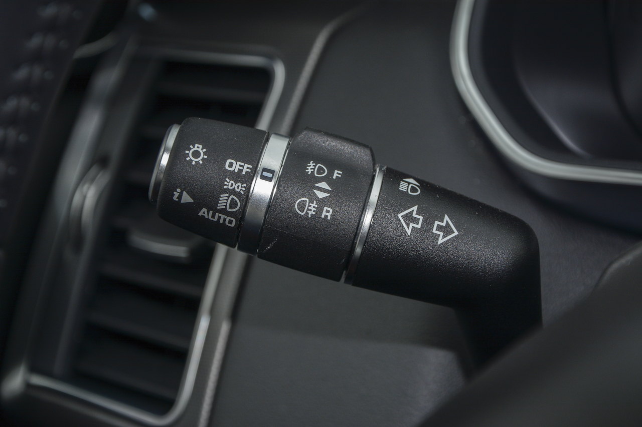 2017款揽胜运动版3.0自动V6 SC HSE Dynamic