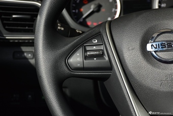 2019款LANNIA蓝鸟1.6L自动智联智酷版国V