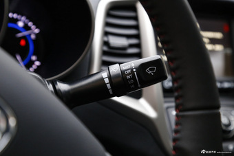 2015款逸动1.6L自动豪华型