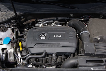2017款帕萨特1.8T自动领尊版330TSI DSG