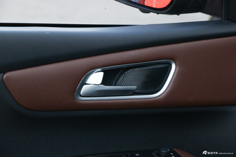 2018款斯威X7 1.5T自动智享型7座