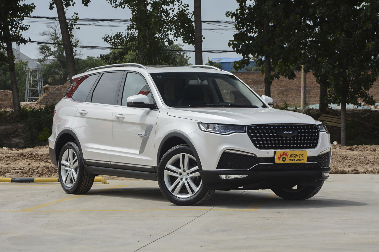  2018款众泰T800 2.0T自动尊享智联型7座