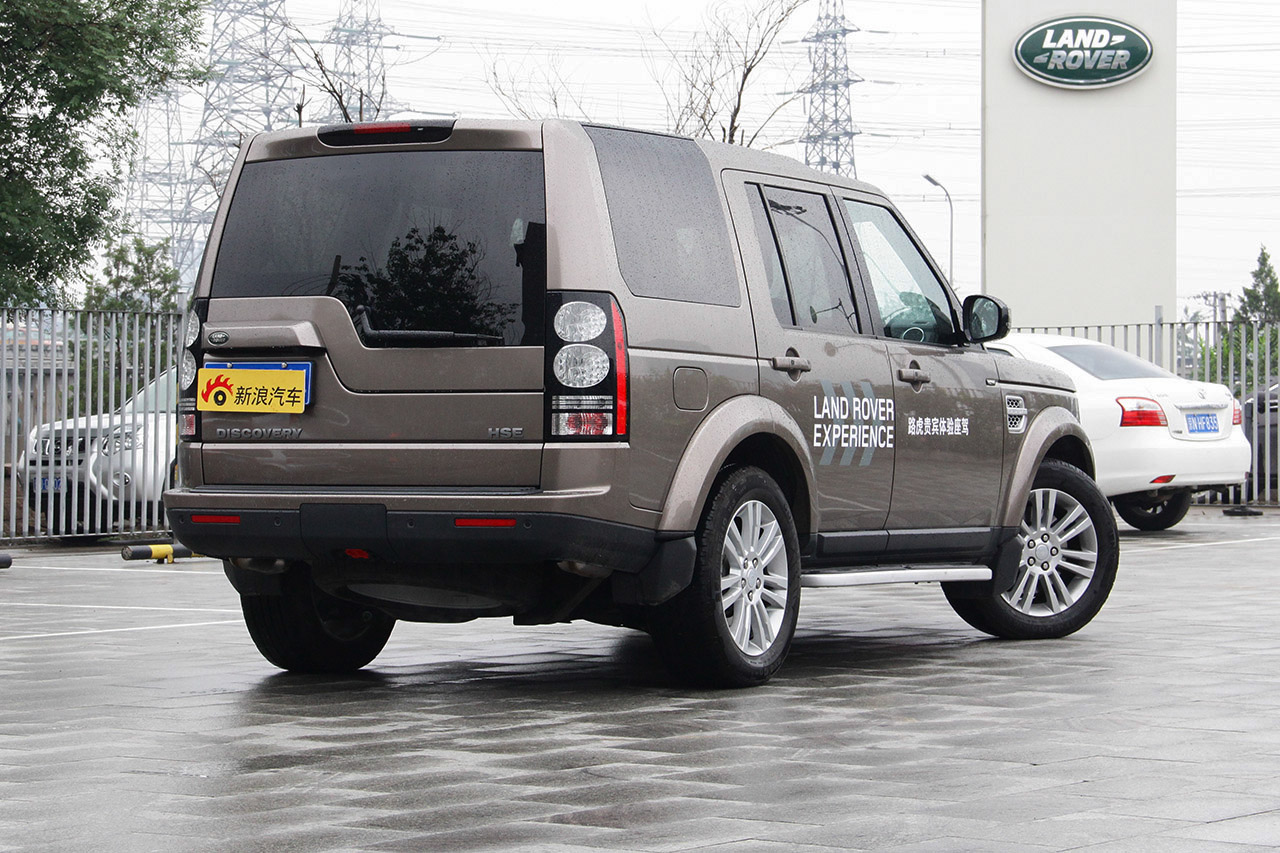 2016款第四代发现3.0T自动SC曜黑典藏版 SE