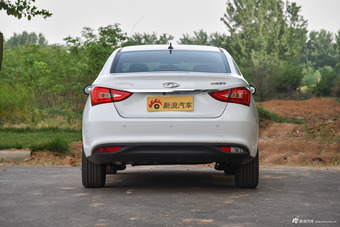 2017款艾瑞泽5 1.5L手动豪华版
