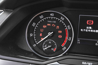 2016款速派 1.4T 自动创行版 鎏光金