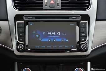 2017款哈弗H8 2.0T自动柴油两驱智享型