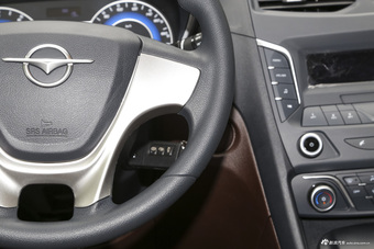 2017福美来七座版1.5T手动适·悦型7座