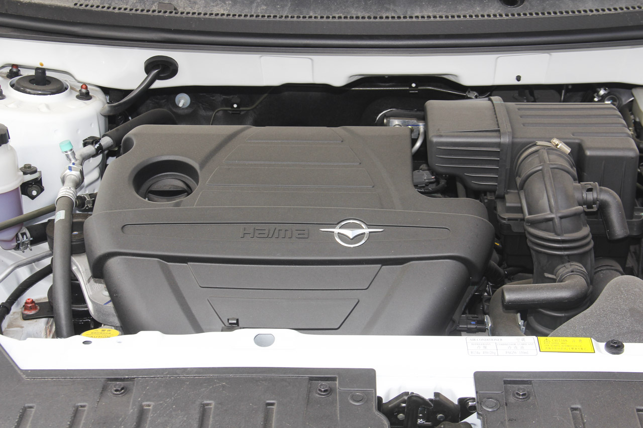 2016款海马M3 1.5L手动智能舒适型