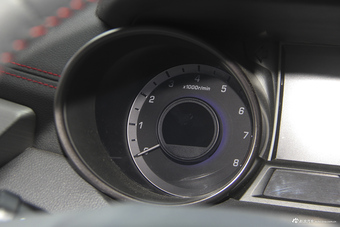 2017款CS75尚酷版1.5T手动锋享型