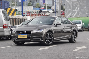 2017款奥迪A4L 2.0T自动40TFSI运动型