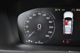 2018款沃尔沃XC90升级版 2.0T自动 T6智雅版