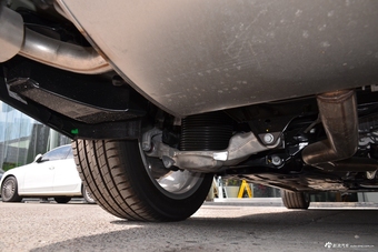 2018款沃尔沃XC90升级版 2.0T自动 T6智雅版