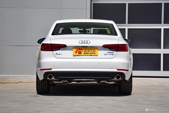 2017款奥迪A4L Plus 2.0T自动40TFSI进取型