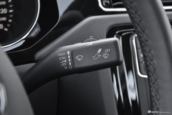 2017款速腾1.2T自动臻享型180TSI