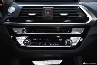 2019款宝马X4 2.0T自动xDrive25i M运动套装