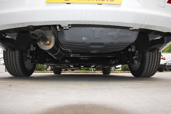 2015款东风风神L60 1.8L自动新享型